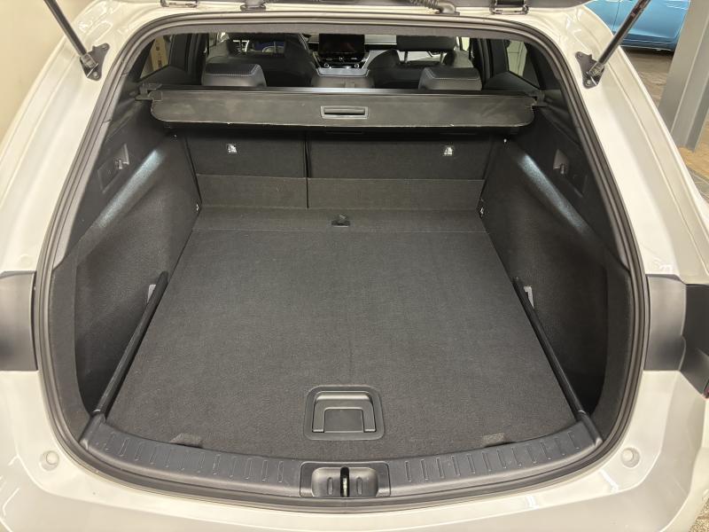 Toyota Corolla TS 1.8 Hybrid Style - photo 16