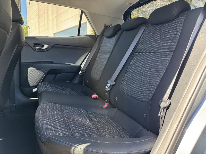 Kia Stonic 1.0T ISG 7 DCT STYLE - photo 16