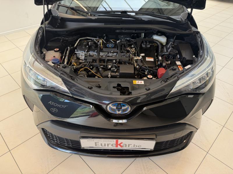 Toyota C-HR 1.8 Hybrid CVT C-ENTER - photo 16