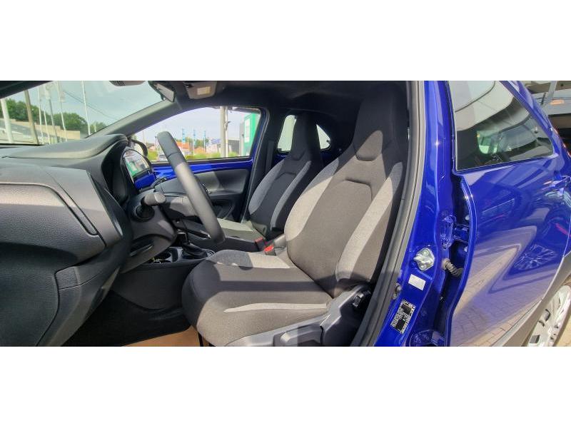 Toyota Aygo X 1.0 VVT-I PLAY CVT - photo 7