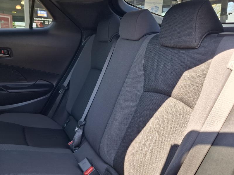 Toyota C-HR 1.8 HYBRID - photo 13