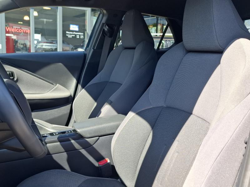 Toyota C-HR 1.8 HYBRID - photo 11