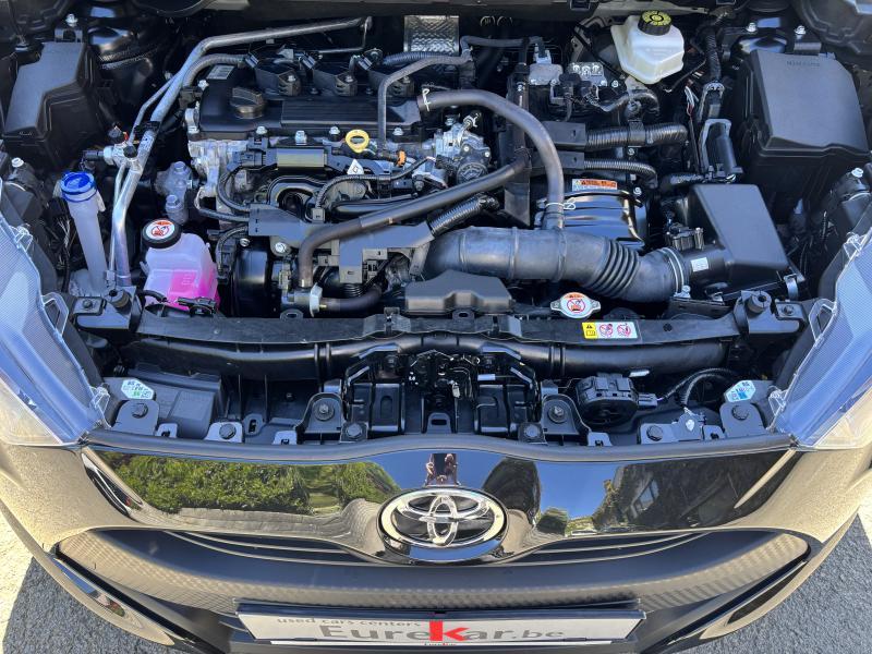 Toyota Yaris 1.5 HYBRID DYNAMIC E-CVT - photo 19