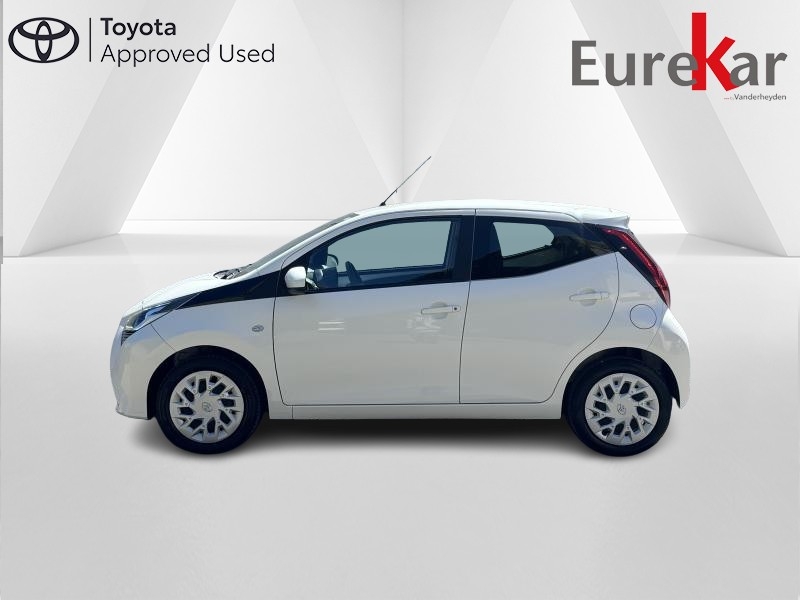 Toyota Aygo 1.0 VVT-I X-PLAY - photo 4