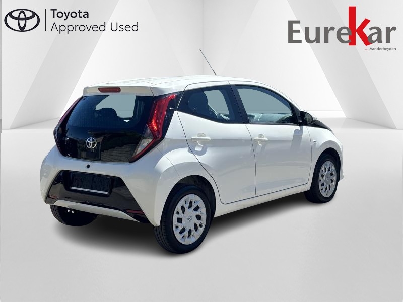 Toyota Aygo 1.0 VVT-I X-PLAY - photo 5