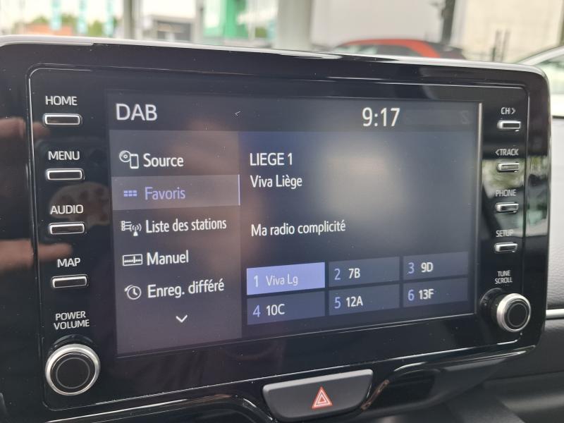 Toyota Yaris 1.5 VVT-I ICONIC - photo 10