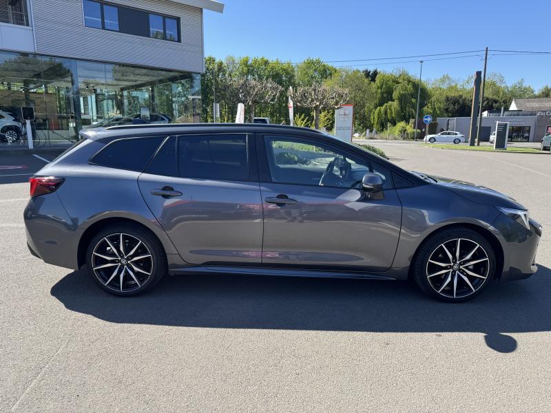 Toyota Corolla TS 1.8 HYBRID - photo 6