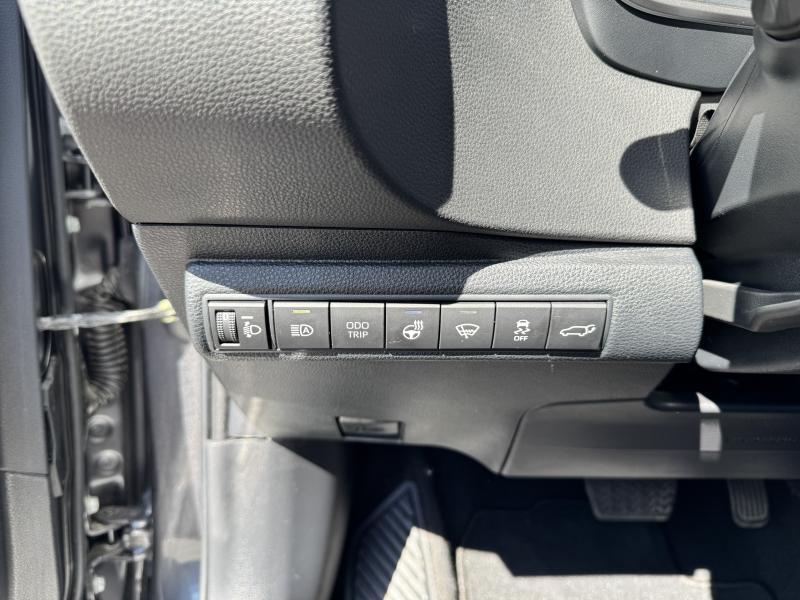 Toyota Corolla TS 1.8 HYBRID - photo 21