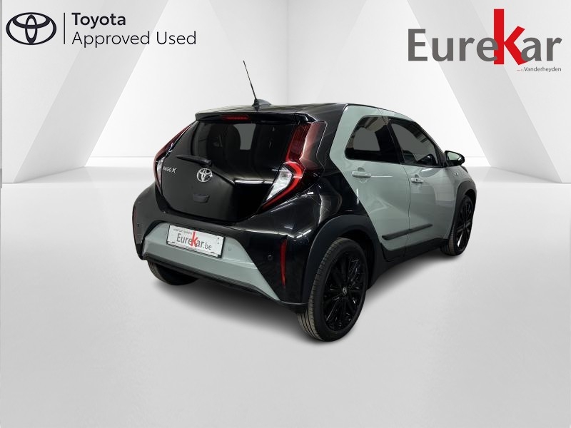 Toyota Aygo X 1.0 VVT-i Black Edition - photo 5