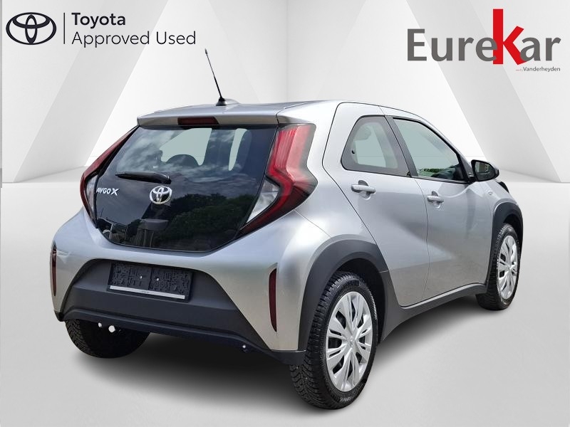 Toyota Aygo X 1.0 VVT-I PLAY - photo 5