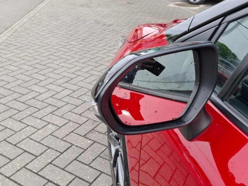 Toyota Corolla 1.8 HYBRID Premium - photo 16