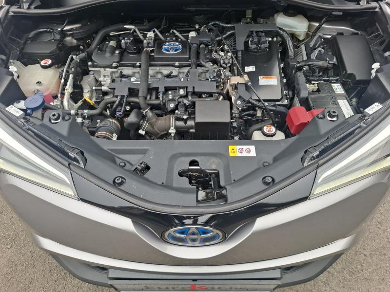 Toyota C-HR 1.8 HYBRID - photo 16