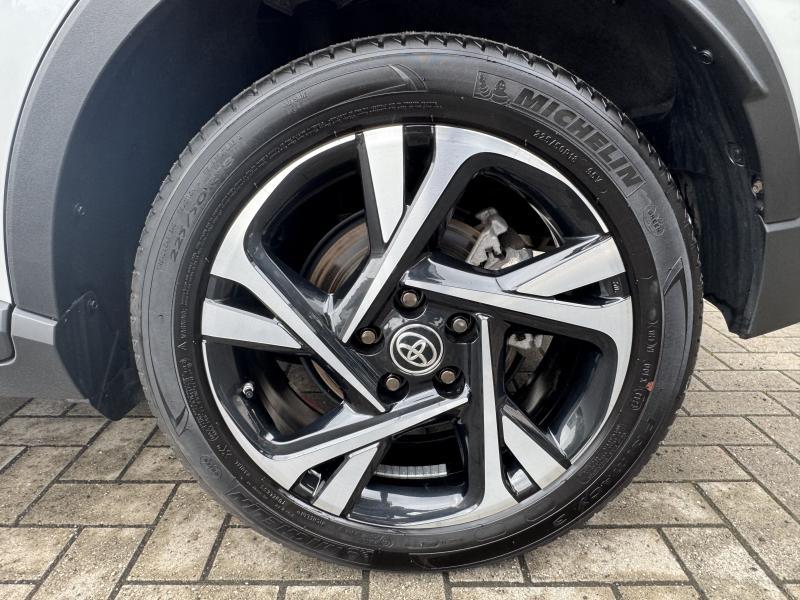 Toyota C-HR 1.8 HYBRID C-LUB - photo 19