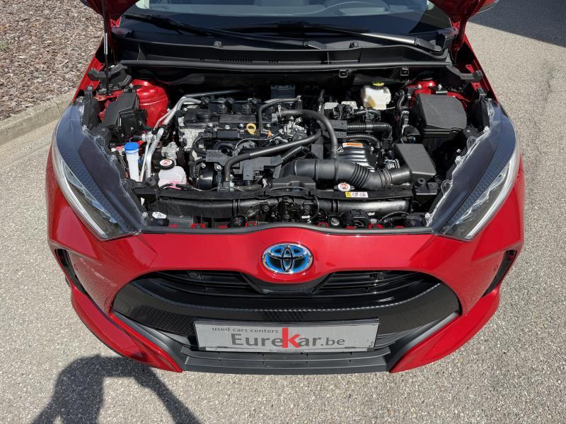 Toyota Yaris 1.5 Hybrid CVT Iconic - photo 19