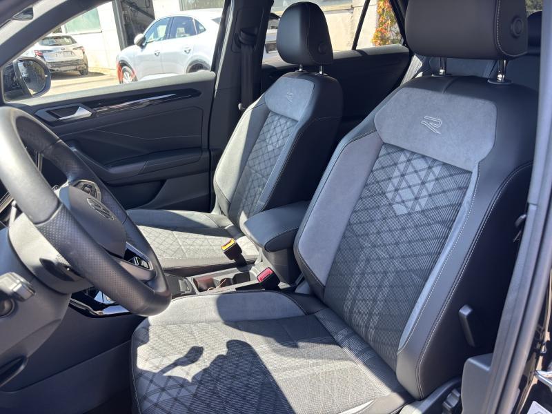 Volkswagen T-Roc 1.5 TSI R-LINE DSG - photo 14