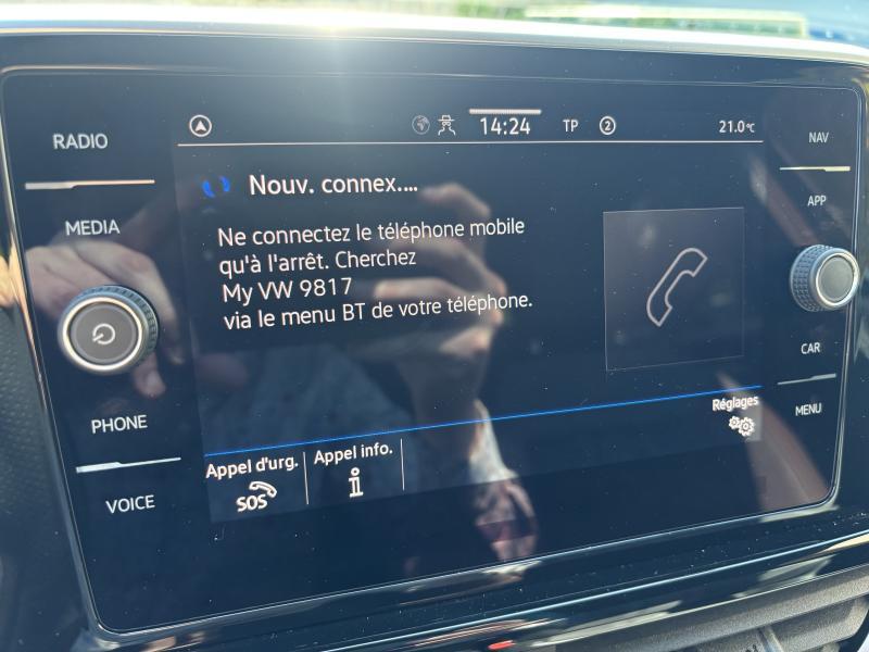 Volkswagen T-Roc 1.5 TSI R-LINE DSG - photo 12