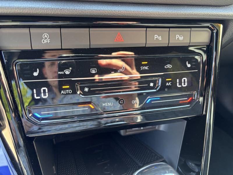 Volkswagen T-Roc 1.5 TSI R-LINE DSG - photo 9
