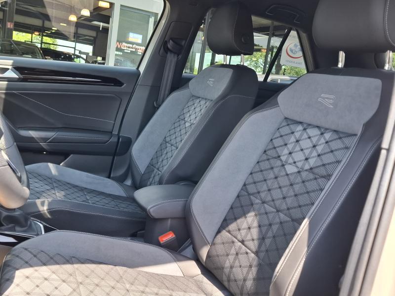 Volkswagen T-Roc 1.5 TSI R-LINE DSG - photo 11