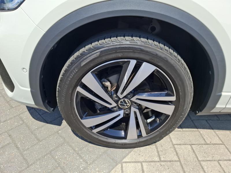 Volkswagen T-Roc 1.5 TSI R-LINE DSG - photo 18