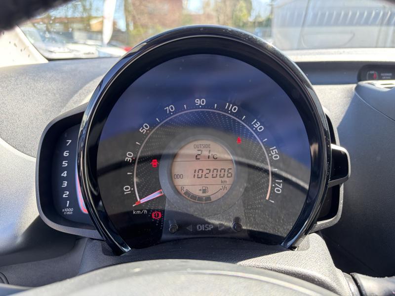 Toyota Aygo 1.0 VVT-i x-play2 - photo 7