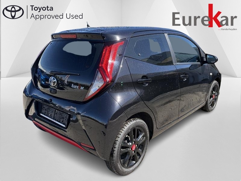 Toyota Aygo 1.0 VVT-i x-play2 - photo 5