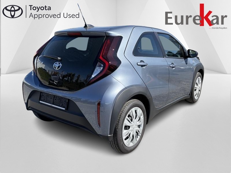 Toyota Aygo X 1.0 VVT-I X PLAY - photo 5