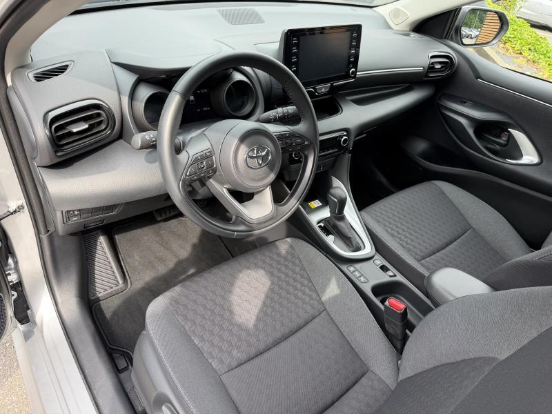 Toyota Yaris 1.5 Hybrid CVT Iconic - photo 14