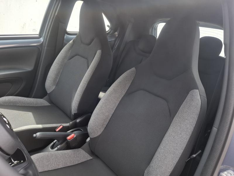 Toyota Aygo X 1.0 VVT-I PLAY - photo 13