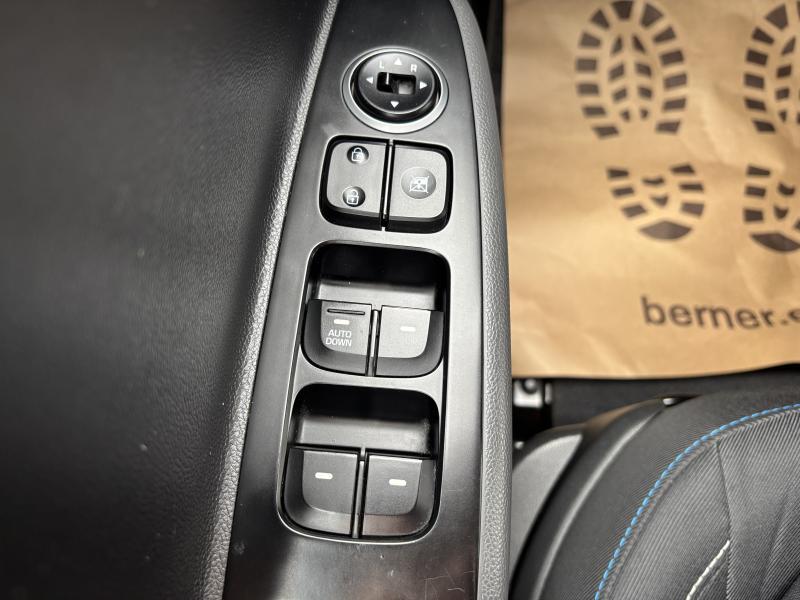 Hyundai i10 1.0i Black Line - photo 12