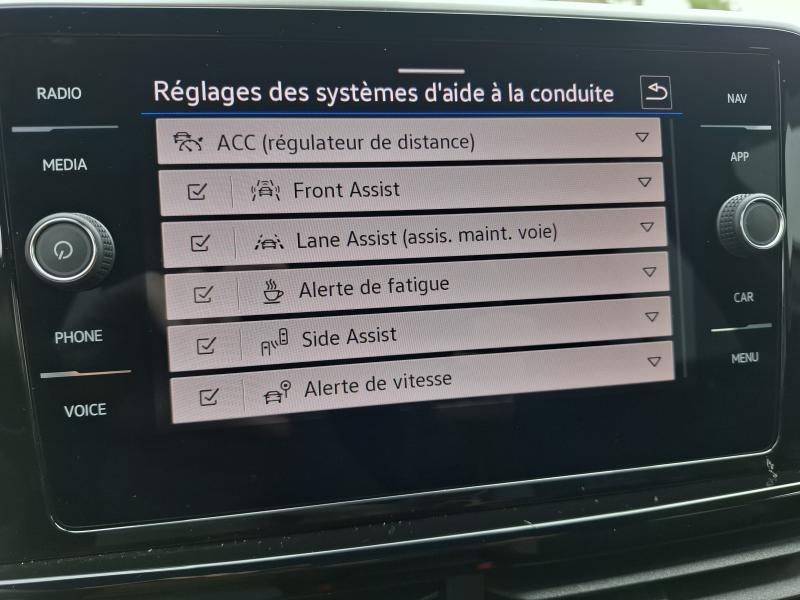 Volkswagen T-Roc 1.5 TSI R-LINE DSG - photo 12