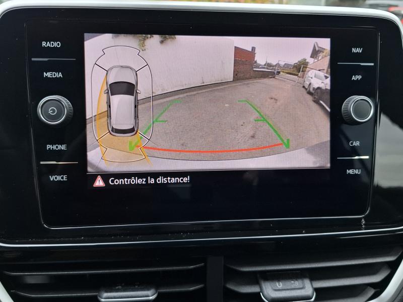 Volkswagen T-Roc 1.5 TSI R-LINE DSG - photo 11