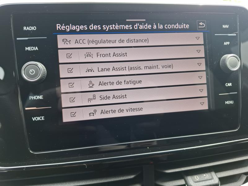 Volkswagen T-Roc 1.5 TSI R-LINE DSG - photo 12