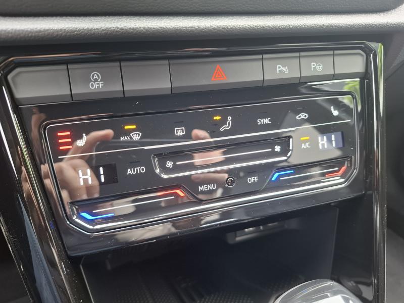 Volkswagen T-Roc 1.5 TSI R-LINE DSG - photo 10