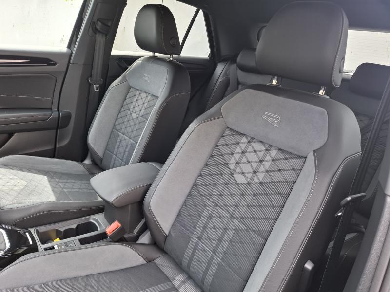 Volkswagen T-Roc 1.5 TSI R-LINE DSG - photo 14