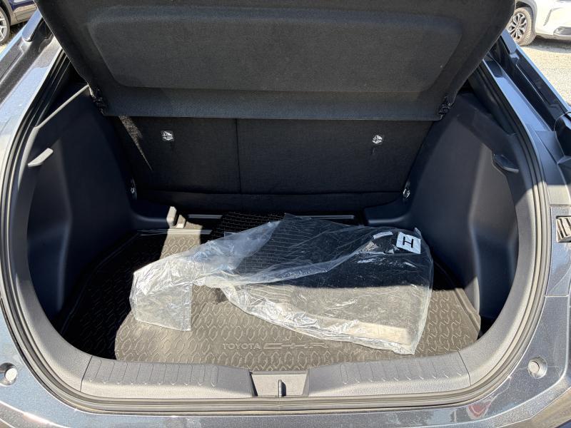 Toyota C-HR 1.8 Hybrid PREMIUM - photo 22