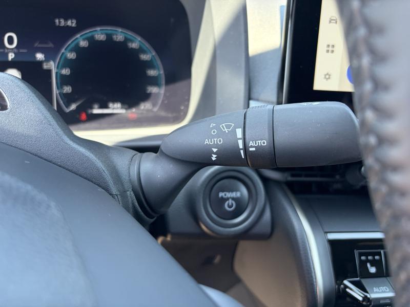 Toyota C-HR 1.8 Hybrid PREMIUM - photo 13