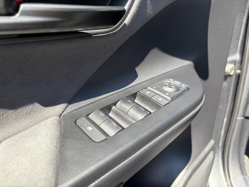 Toyota C-HR 1.8 Hybrid PREMIUM - photo 10