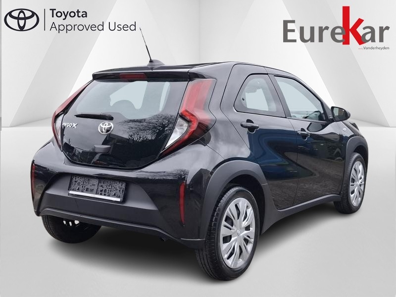 Toyota Aygo X 1.0 VVT-I X-PLAY - photo 5