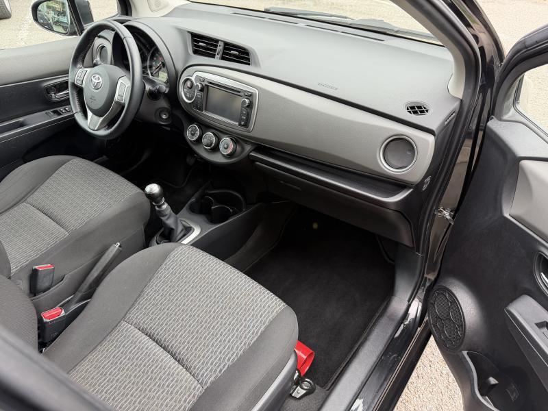 Toyota Yaris 1.3 VVT-I COMFORT - photo 14