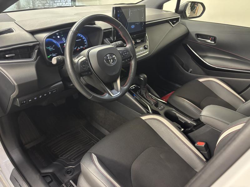Toyota Corolla TS 1.8 Hybrid GR SPORT - photo 6