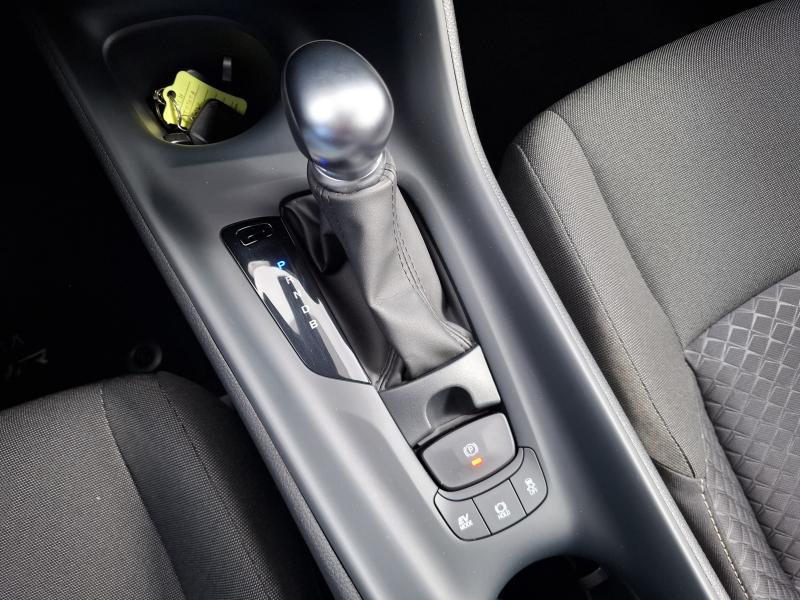 Toyota C-HR 1.8 HYBRID C-ENTER - photo 8