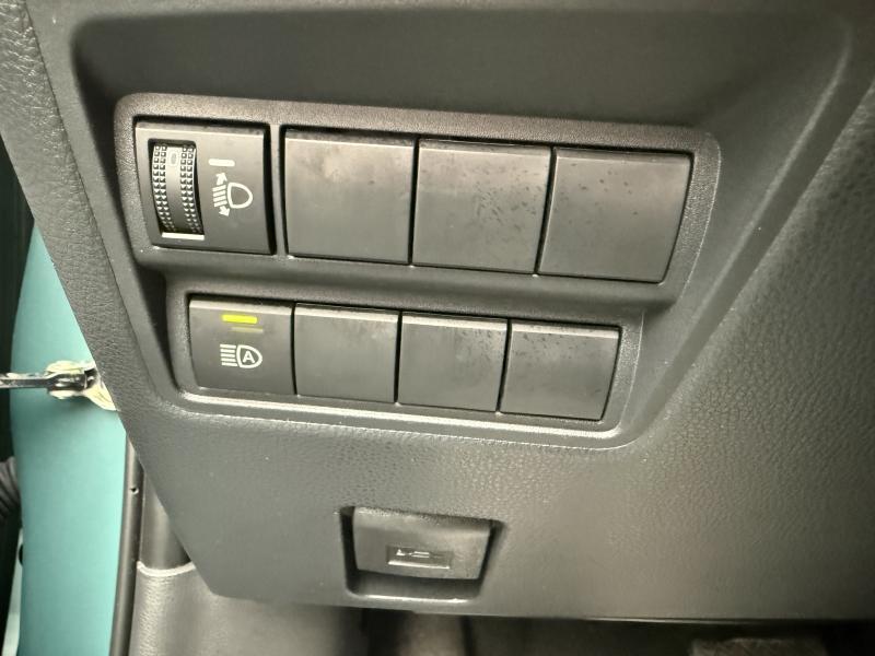 Toyota Yaris 1.5 HYBRID Dynamic - photo 12