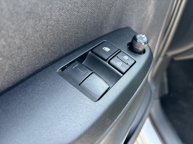 Toyota Yaris 1.5 HYBRID DYNAMIC - photo 16