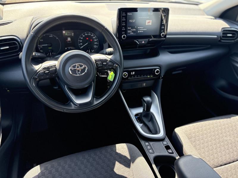 Toyota Yaris 1.5 HYBRID DYNAMIC - photo 17