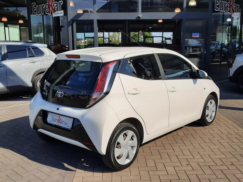Toyota Aygo 1.0 VVT-i - photo 18