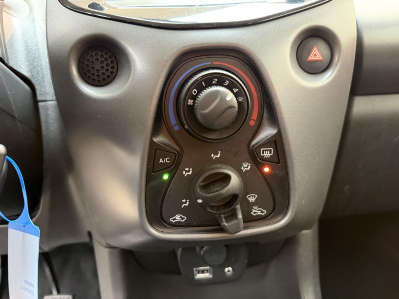 Toyota Aygo 1.0 VVT-i X-play II - photo 11