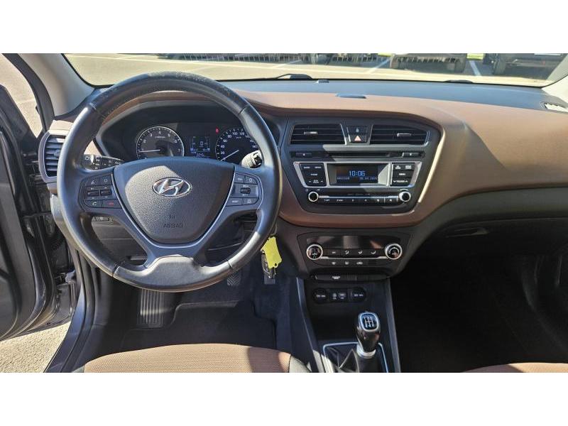 Hyundai i20 1.2E - photo 9