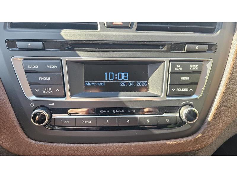 Hyundai i20 1.2E - photo 16