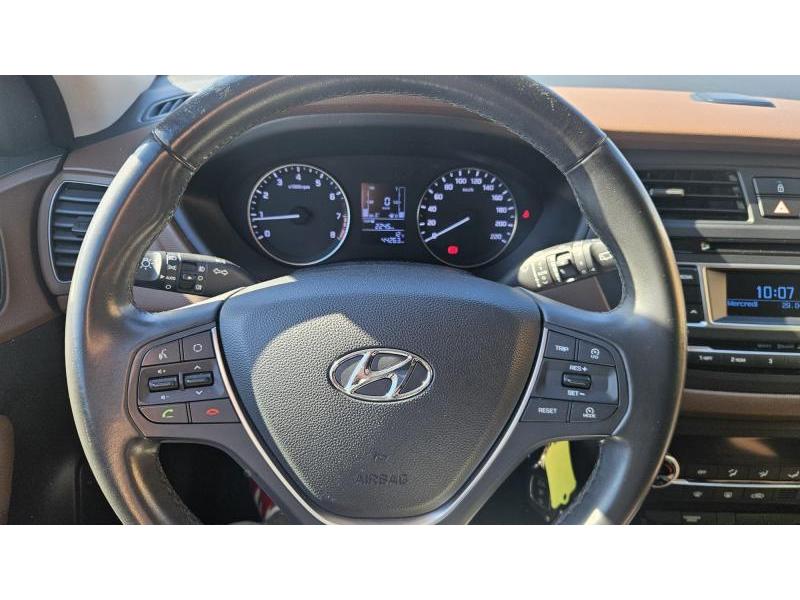 Hyundai i20 1.2E - photo 12