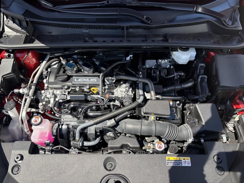 Lexus LBX 1.5 Hybrid EMOTION - photo 27